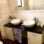 Boutique House Belevi נסבר